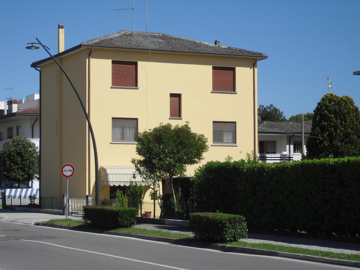 Casa Armanda Apartment Bibione Exterior photo